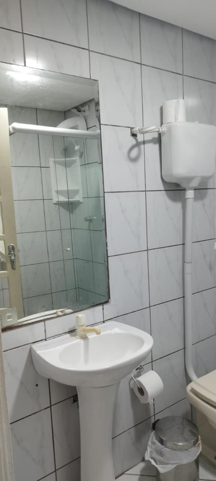 Hostel Em Brusque - Para Quem Busca Economia - Otima Localizacao Exterior photo